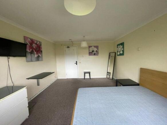 H28 Room 2 Overview 3.jpg