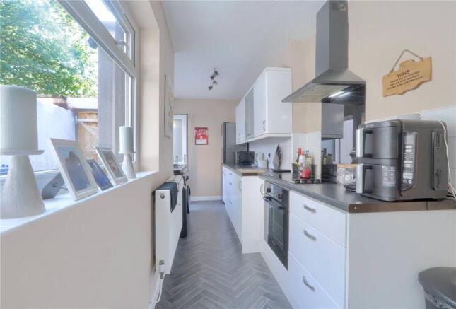 2 bed Terraced for sale Image 7