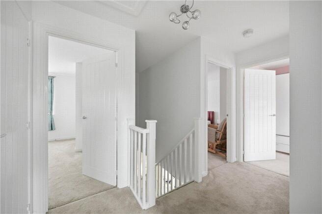 4 bed Detached for sale Image 12
