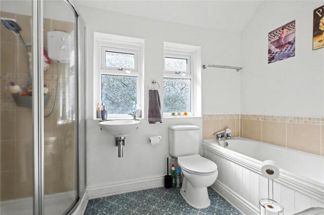 3 bed Semi-Detached for sale Image 7