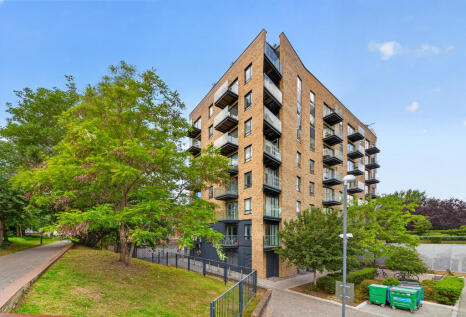 Heritage Place, Brentford, TW8