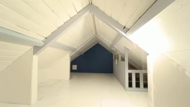 LoftBedroom5Annexe1.JPG
