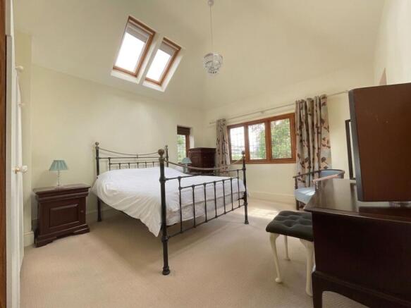 3 bed Detached for sale Image 4