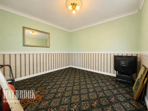 3 bed Terraced for sale Image 4
