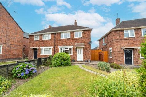 High Street, Dosthill, Tamworth, Staffordshire, B77