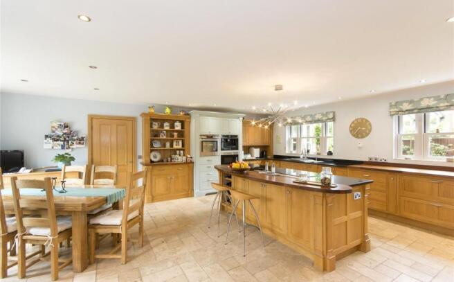 Spacious Kitchen