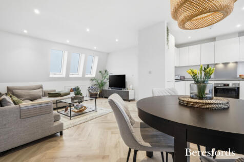 Westbury Terrace, Upminster, RM14