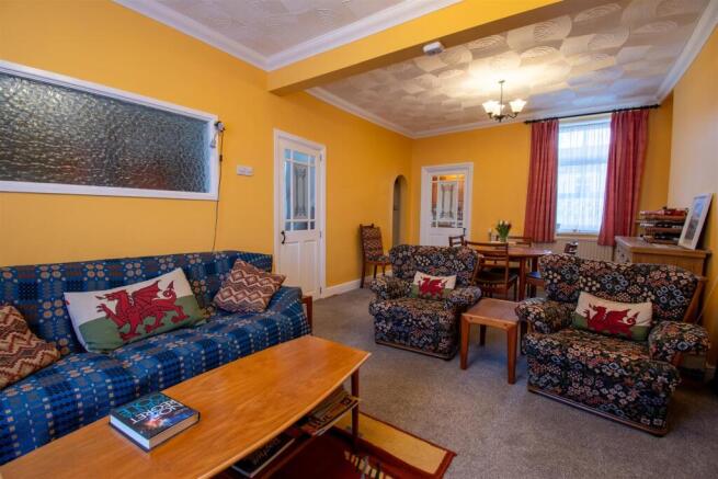 Living / Dining Room