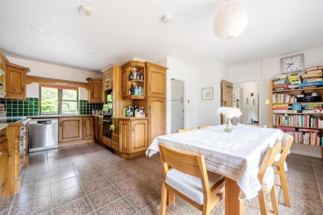 Kitchen Dining room.jpg