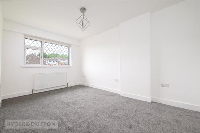 3 bed Terraced for sale Image 10