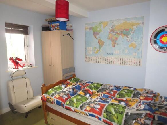 Photo 8