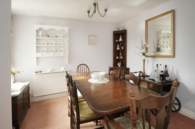 Dining Room/Bedroom