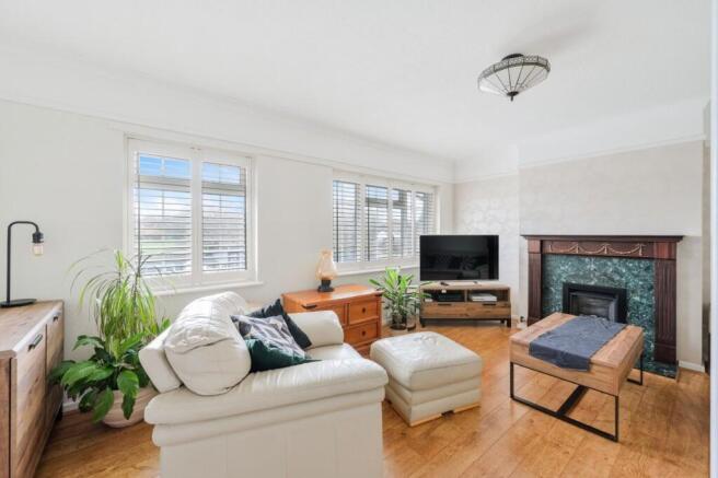 Kingston Road, Epsom, KT17 photo 4