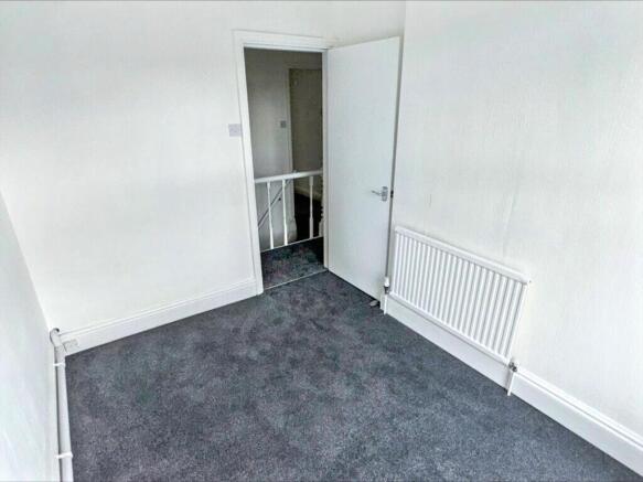 4 bed Terraced for sale Image 10