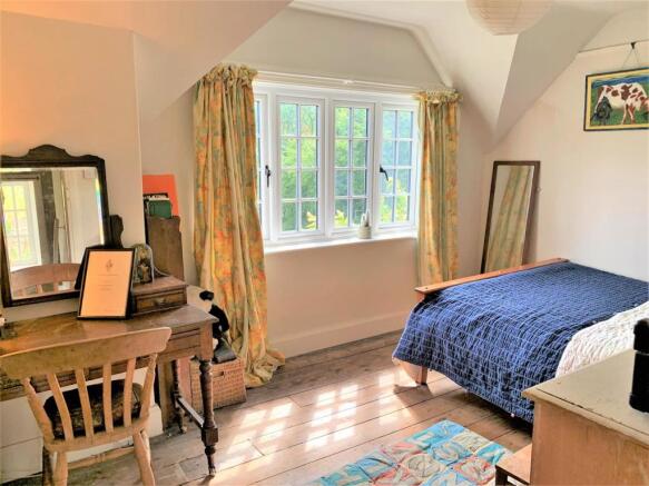 Bedroom.JPG