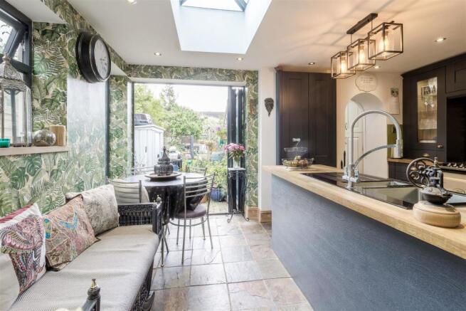 Kitchen/Breakfast Room