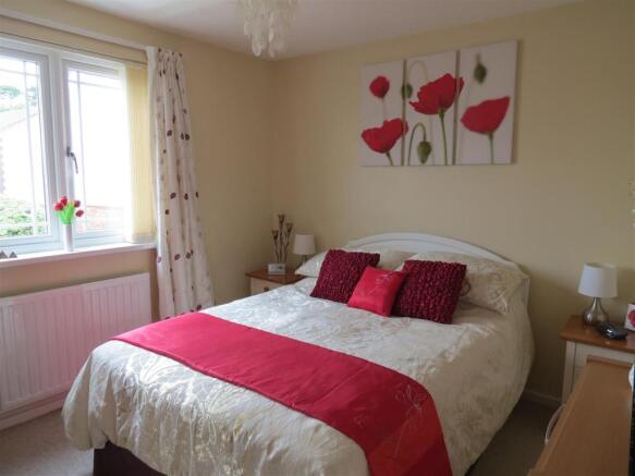 Bedroom: