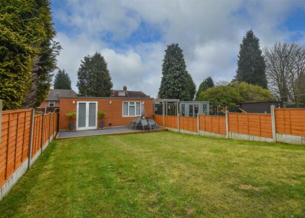 36 Edmund Road, DY3 - Garden.jpg