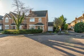 43, Heynes Green, Maidenhead SL6 3NA