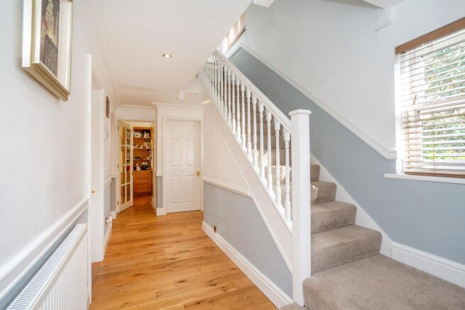 Hall/Stairs