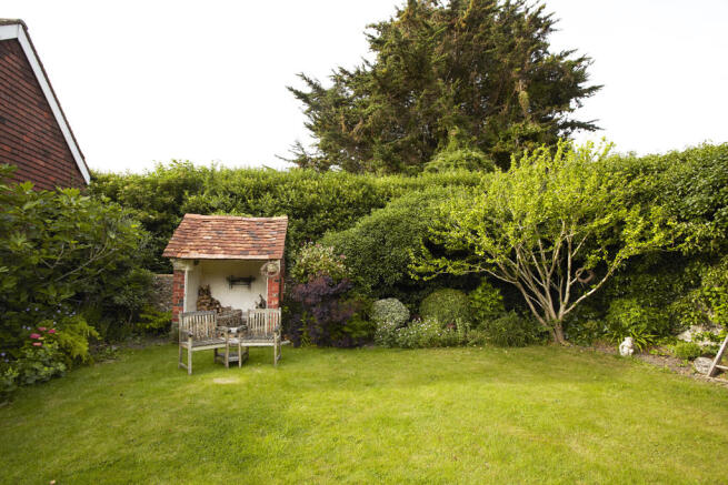 garden/woodstore