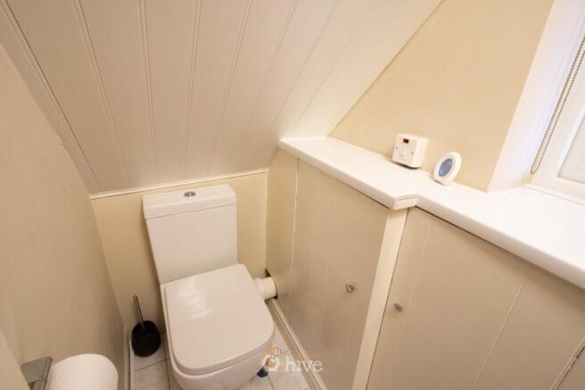 4 bed Semi-Detached for sale Image 10
