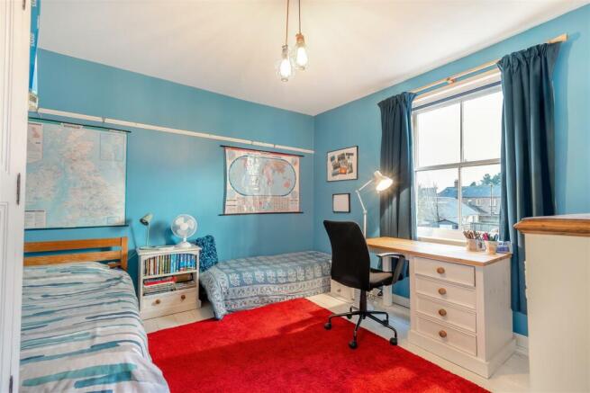 8577570-interior08.jpg