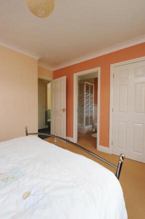9Bed2.2.jpg