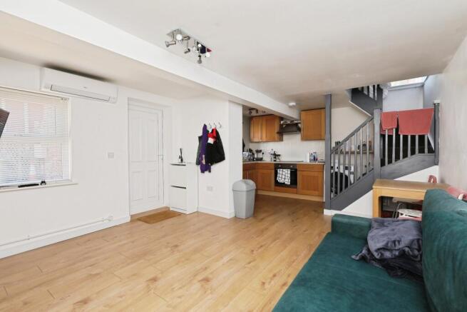 3 bed End of Terrace for sale Image 5