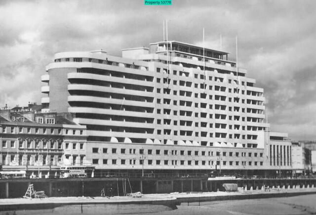 Marine Court in 1938
