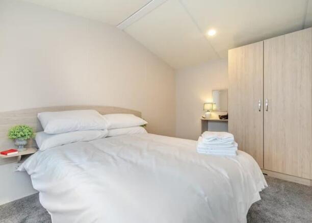 2 bed Caravan for sale Image 12
