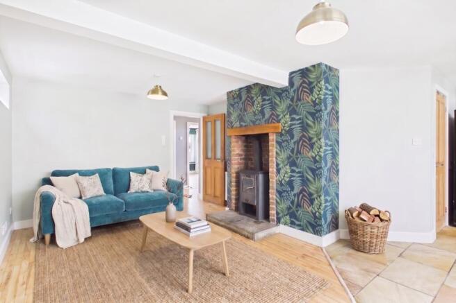 4 bed Detached for sale Image 11