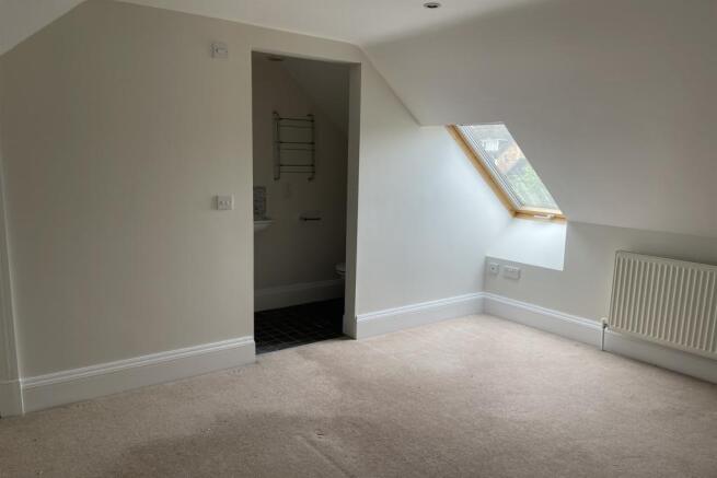 Bed 3  (Main)