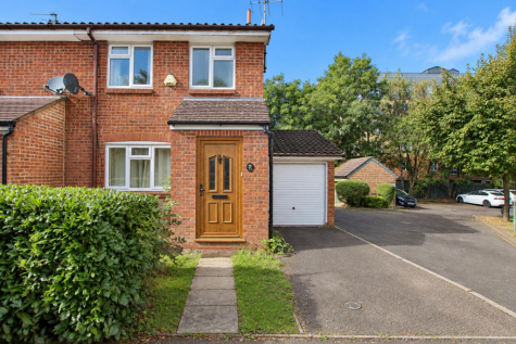 Dunnock Close, Borehamwood