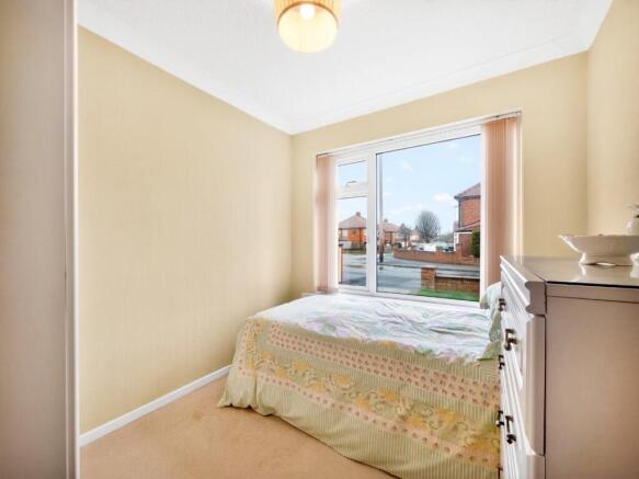 2 bed Semi-Detached Bungalow for sale Image 7
