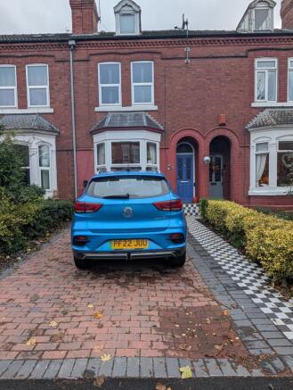Doncaster, South Yorkshire, DN1 photo 2
