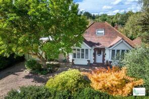 70, Bousley Rise, Chertsey KT16 0LB