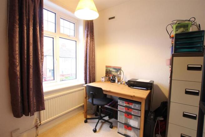Bedroom 3.JPG