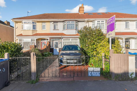 Bond Road, Mitcham, CR4