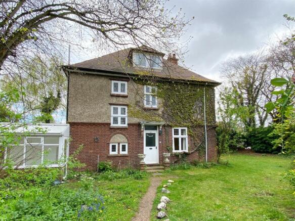 Side of property.jpg