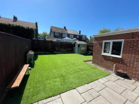 Garden 1.jpg