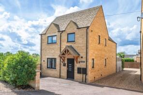 Sunrise House, Evenlode Road, Moreton-in-marsh GL56 0JD