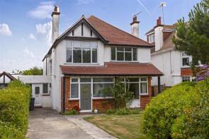 28a, Grand Avenue, Marine, Worthing BN11 5AQ