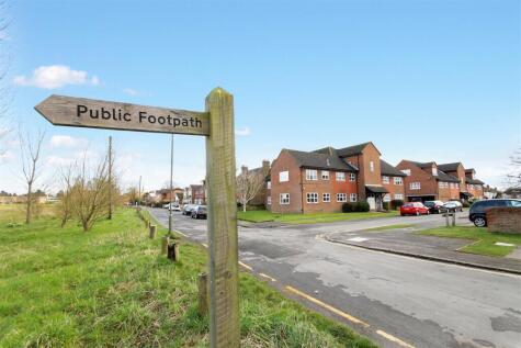 Woodfield Close, Ashtead, KT21
