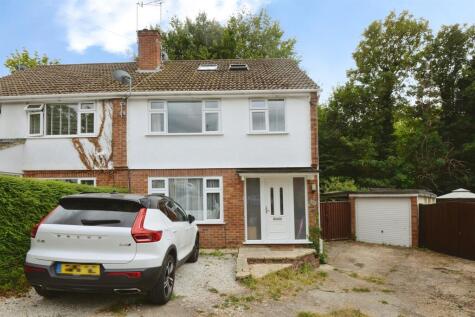 Uplands Close, High Wycombe