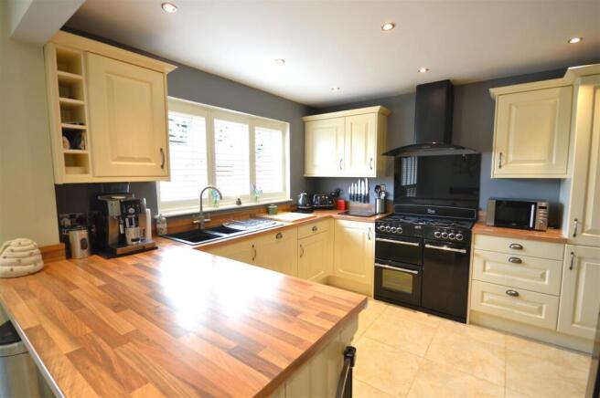 kitchen/family room