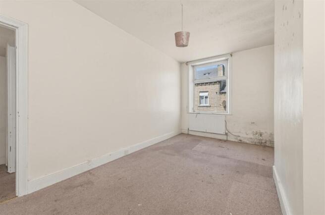 2 bed Terraced for sale Image 11