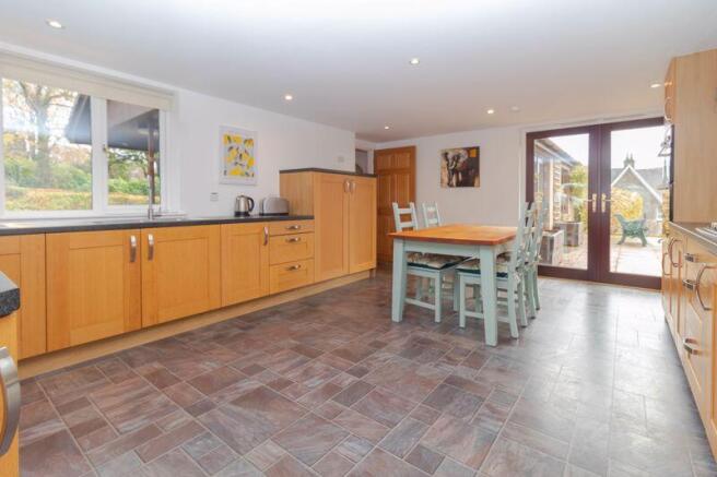Dining Kitchen 