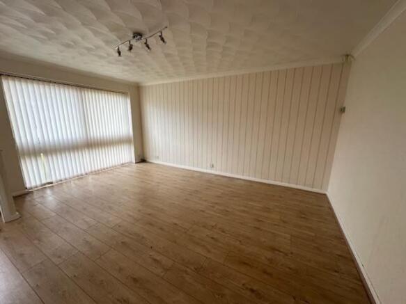 2 bed Semi-Detached Bungalow for sale Image 3