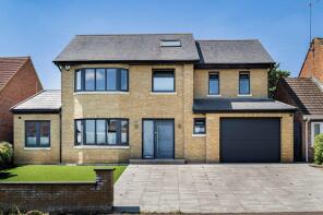 31, Homewood Avenue, Cuffley, Potters Bar EN6 4QQ